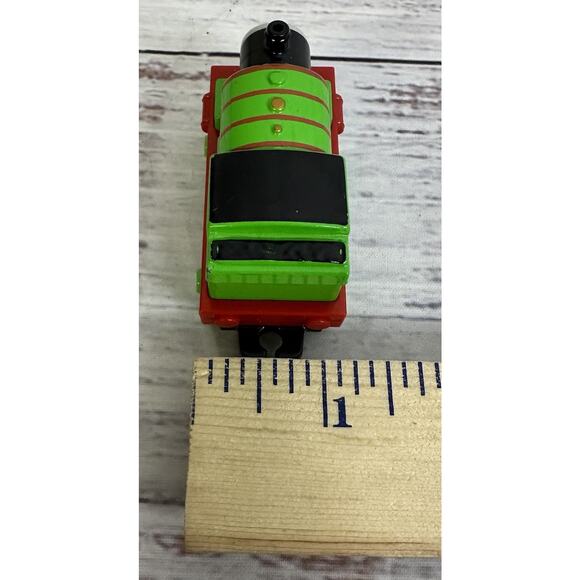 Thomas The Train Percy Trackmaster Push Along Diecast Metal Tank Engine - Picture 7 of 9